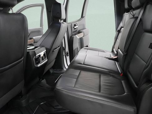 Used 2022 Chevrolet Silverado 1500 High Country AWD/4WD image 29