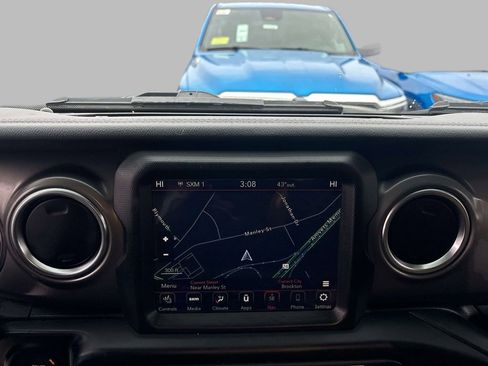 Used 2022 Jeep Gladiator Rubicon w/ LED Lighting Group image 21