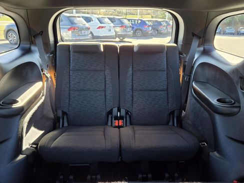 Used 2023 Dodge Durango GT image 50