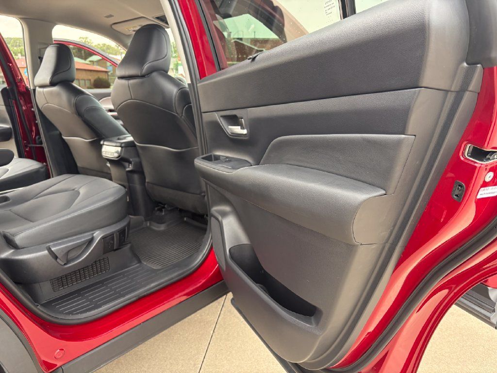Used 2026 Toyota Grand Highlander AWD Hybrid image 10