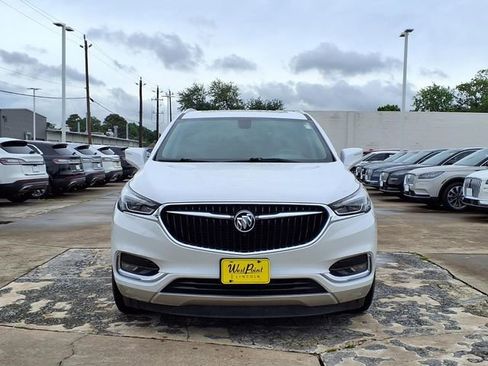 Used 2018 Buick Enclave Essence w/ Trailering Package FWD image 19