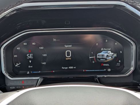 New 2026 GMC Sierra 1500 Elevation w/ LPO, Elevation Black Package AWD/4WD image 11