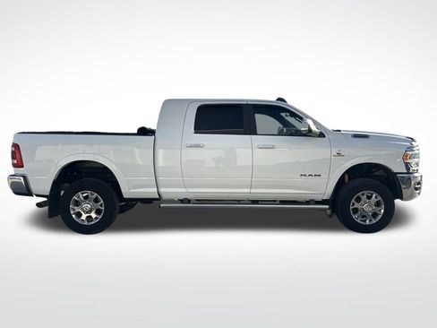 Used 2022 RAM 2500 Laramie AWD/4WD image 8