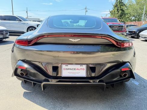 Used 2019 Aston Martin V8 Vantage Coupe RWD image 7