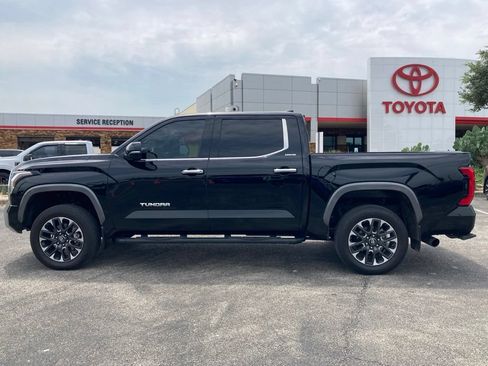 Used 2025 Toyota Tundra Limited w/ Power Package AWD/4WD image 8