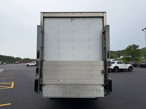 Used 2020 Ford F550 2WD Regular Cab Super Duty w/ Power Equipment Group image 7
