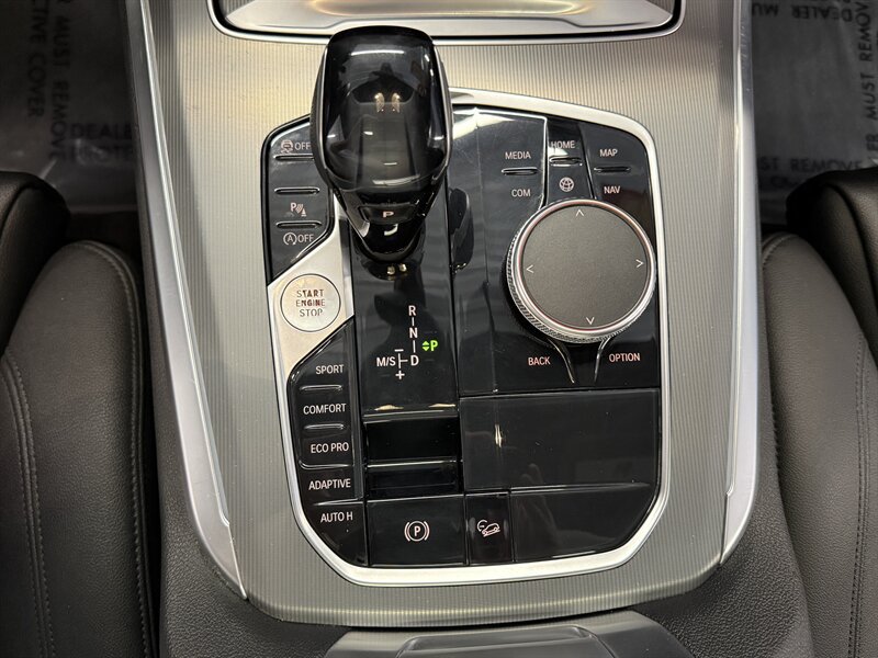 Used 2019 BMW X5 xDrive40i w/ Convenience Package AWD/4WD image 32