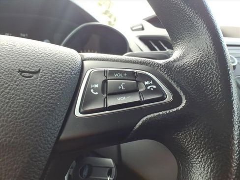 Used 2018 Ford Escape S image 29