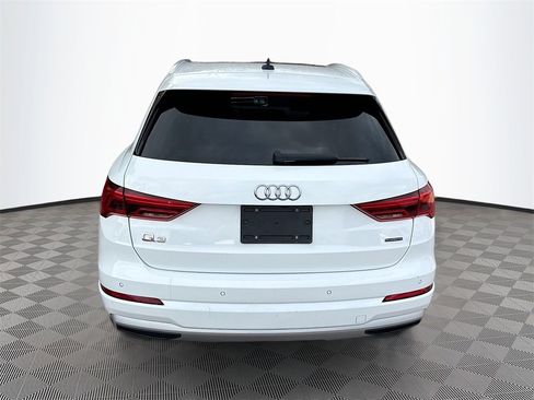 Used 2021 Audi Q3 2.0T Premium image 7