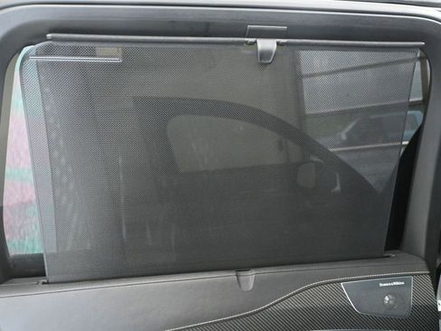 Used 2020 Volvo XC90 T5 R-Design image 38