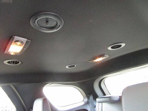 Used 2024 Dodge Durango GT image 22