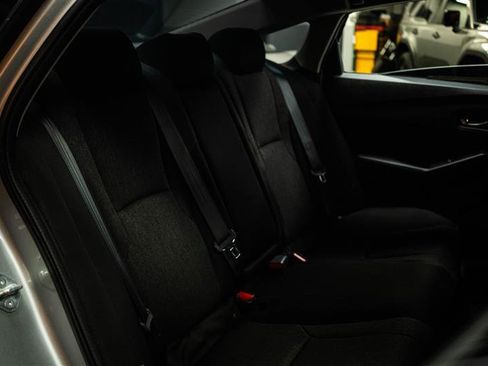 Used 2023 Honda Accord EX image 11
