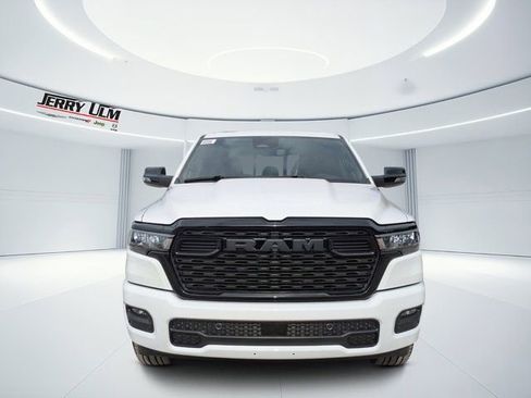 New 2026 RAM 1500 Big Horn AWD/4WD image 8