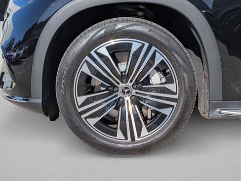 Used 2025 Mercedes-Benz EQS 450+ SUV image 18