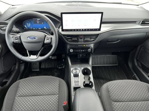 Certified 2024 Ford Escape Active w/ Tech Pack #2 image 2