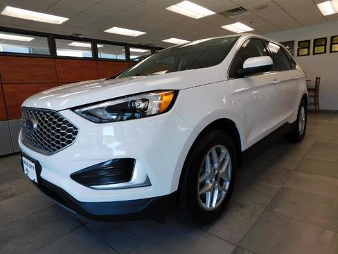 Certified 2024 Ford Edge SEL image 1