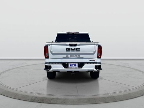 Used 2024 GMC Sierra 1500 AT4 w/ Technology Package AWD/4WD image 7