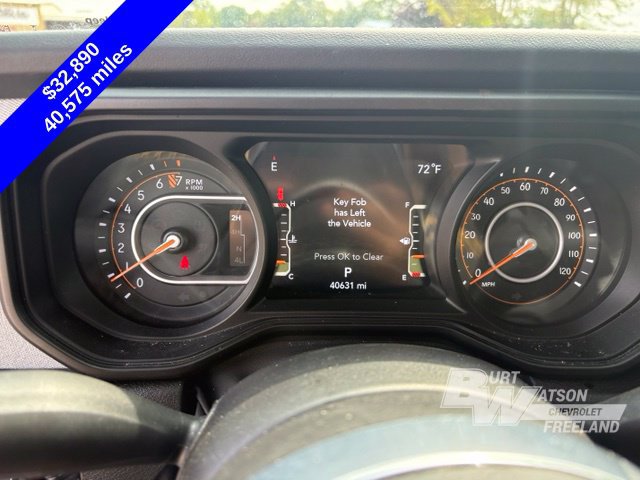 Used 2024 Jeep Wrangler Unlimited Sahara w/ Technology Group AWD/4WD image 20