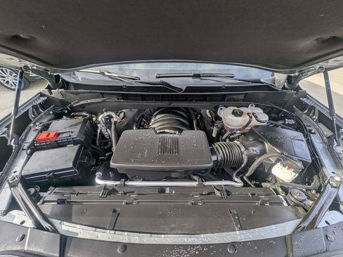 Used 2025 GMC Yukon AT4 w/ AT4 Premium Package image 19