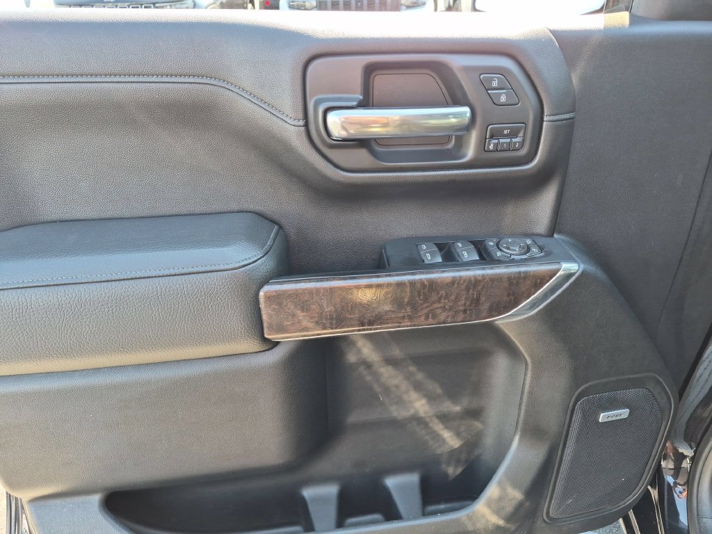 Used 2019 GMC Sierra 1500 Denali w/ Denali Ultimate Package AWD/4WD image 9