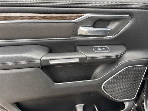 Used 2019 RAM 1500 Laramie image 19