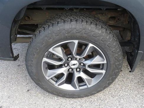 Used 2020 Chevrolet Silverado 1500 RST w/ All-Star Edition image 11