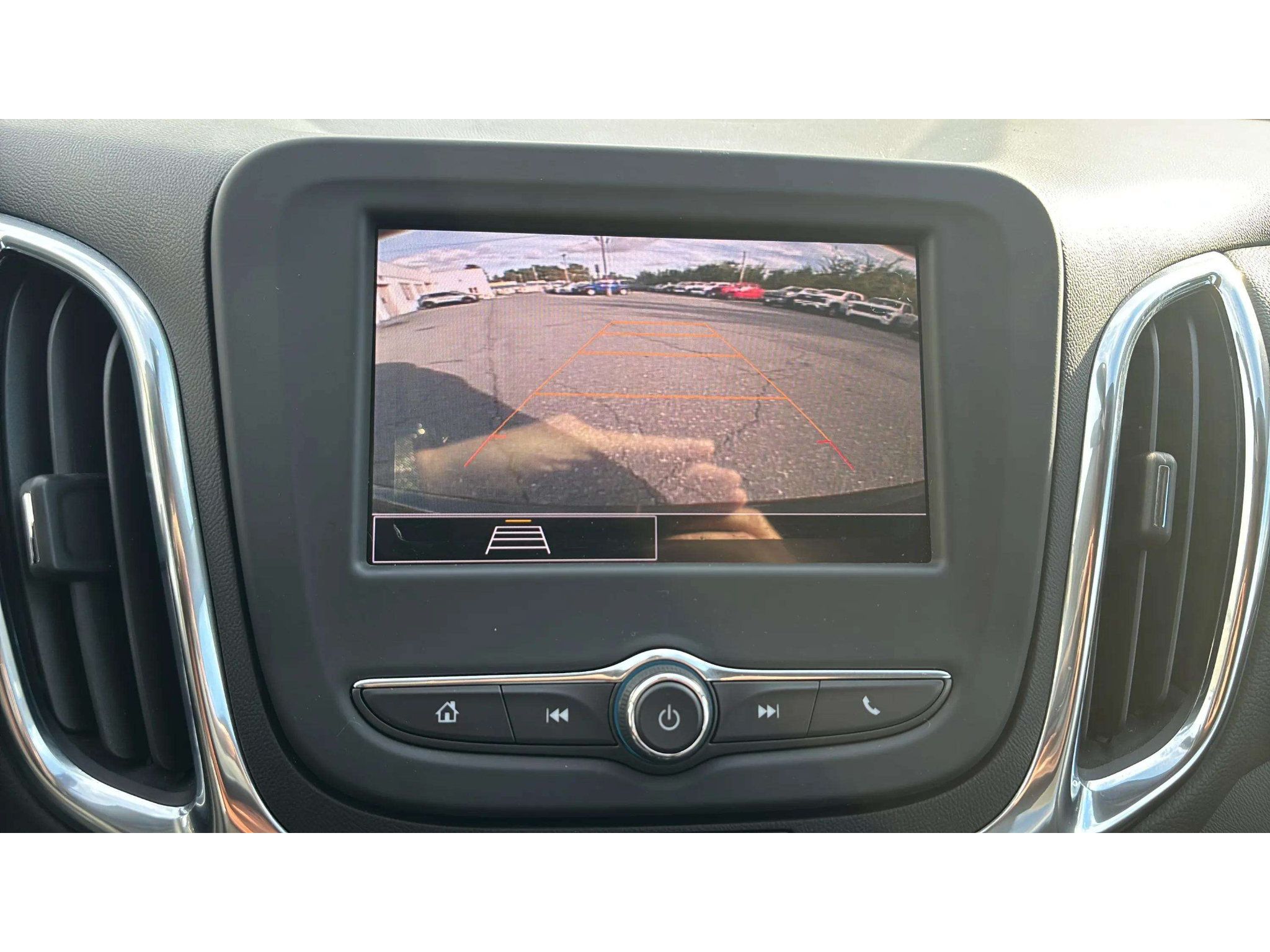 Used 2023 Chevrolet Equinox LT AWD/4WD image 18