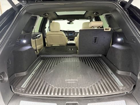 Used 2019 Cadillac XT5 Luxury image 27