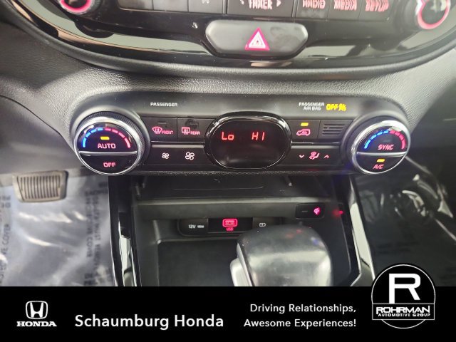 Used 2022 Kia Soul GT-Line FWD image 9