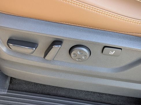 New 2026 Nissan Armada Platinum Reserve image 14