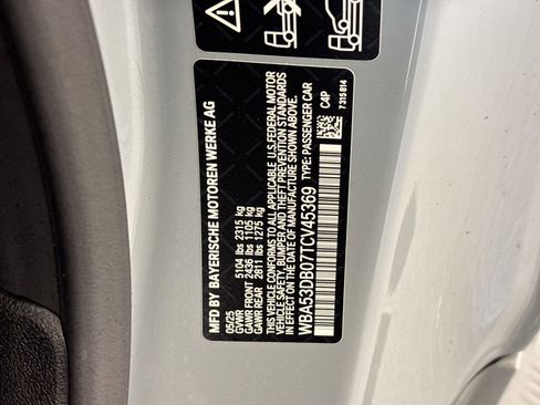 Used 2026 BMW 430i xDrive Convertible w/ M Sport Package image 17