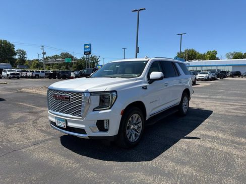 Used 2022 GMC Yukon Denali AWD/4WD image 4