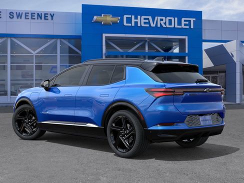 New 2026 Chevrolet Equinox EV RS FWD image 3