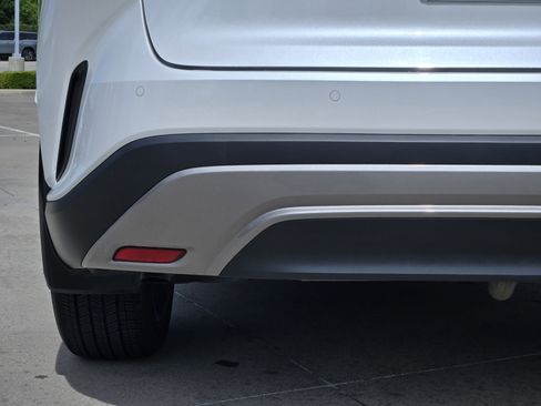 Used 2024 Lexus RX 350 Premium Plus w/ Convenience Package image 17