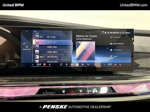 Used 2025 BMW 760i xDrive w/ Executive Package image 16