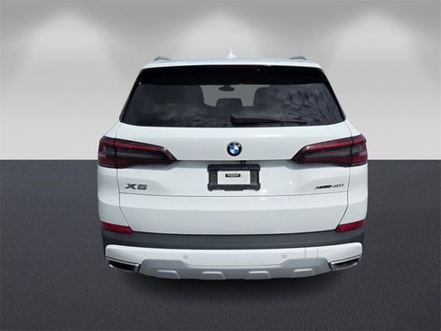 Used 2021 BMW X5 xDrive40i w/ Premium Package 2 image 5