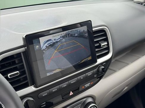 New 2026 Hyundai Venue SEL FWD image 28