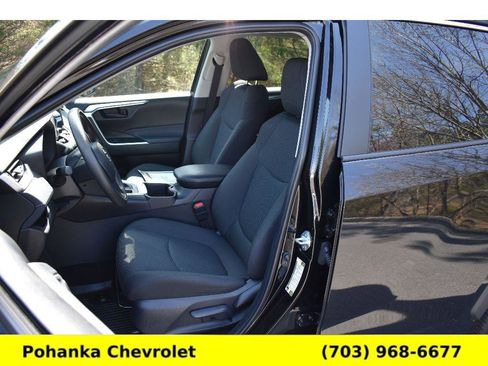 Used 2024 Toyota RAV4 LE image 23