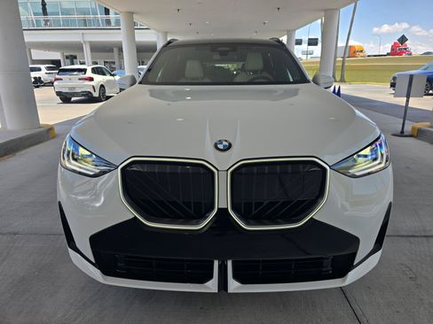 New 2026 BMW X3 xDrive30i w/ M Sport Package AWD/4WD image 2