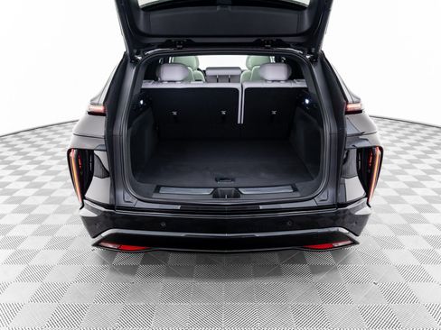 New 2026 Cadillac Lyriq Luxury image 23