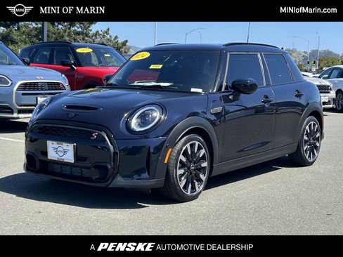 Used 2024 MINI Cooper S FWD image 1