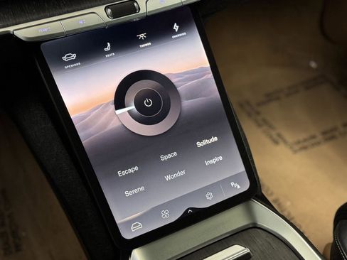 Used 2023 Lucid Air Touring image 35