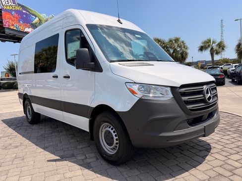 New 2026 Mercedes-Benz Sprinter 2500 image 6