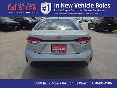 Used 2024 Toyota Corolla LE FWD image 13