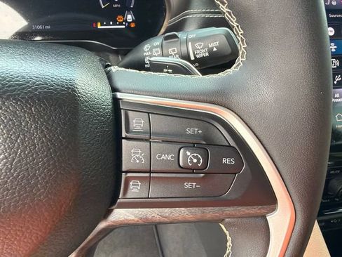 Used 2023 Jeep Grand Cherokee L Limited RWD image 26