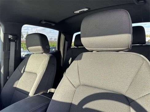 New 2026 GMC Canyon Elevation w/ LPO, Black Badging Package image 21