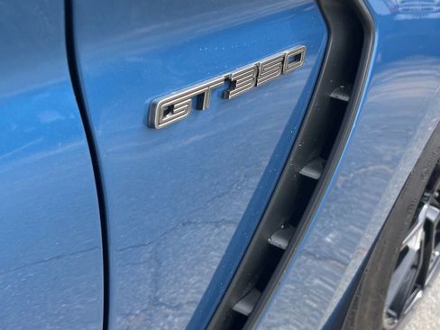 Used 2019 Ford Mustang Shelby GT350 w/ Technology Package image 8