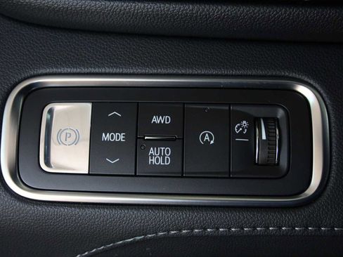 New 2026 Buick Enclave Sport Touring w/ Power Package AWD/4WD image 33