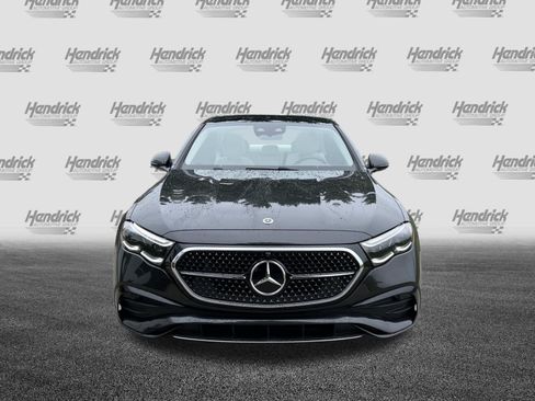 Used 2026 Mercedes-Benz E 450 4MATIC Sedan image 3