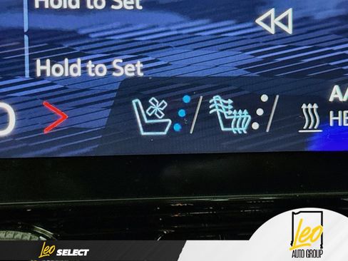 Used 2024 Chevrolet Blazer EV RS AWD/4WD image 23
